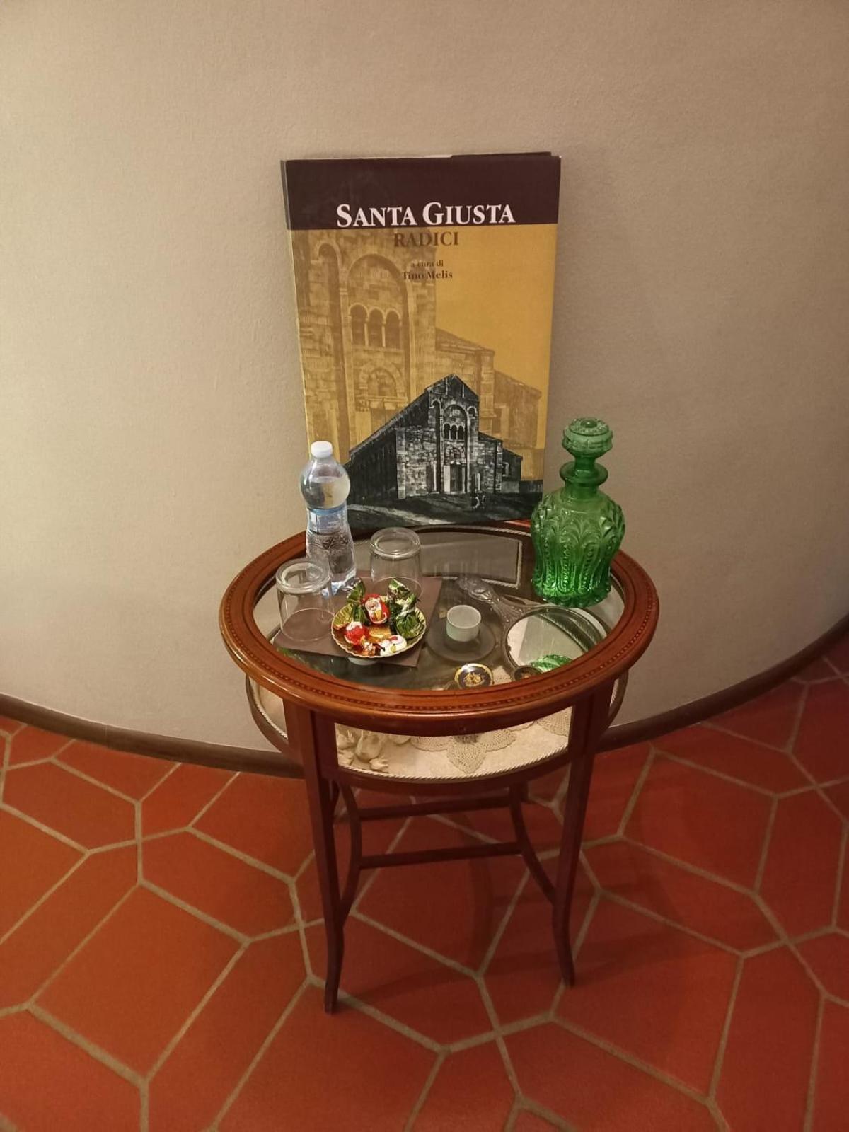 B&B Filomena Santa Giusta Zewnętrze zdjęcie